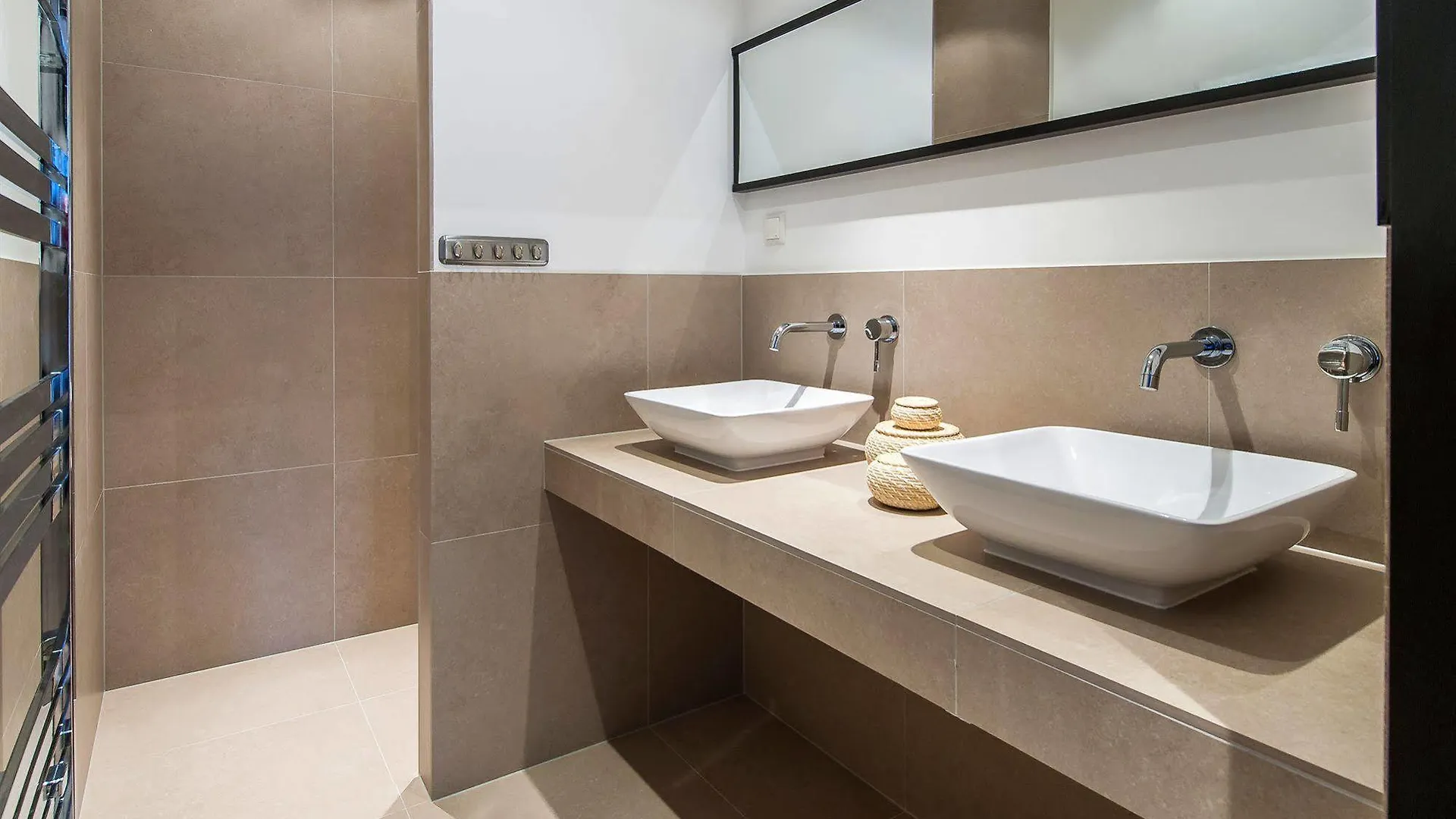 Short Stay Group Tropen Serviced Apartments 암스테르담